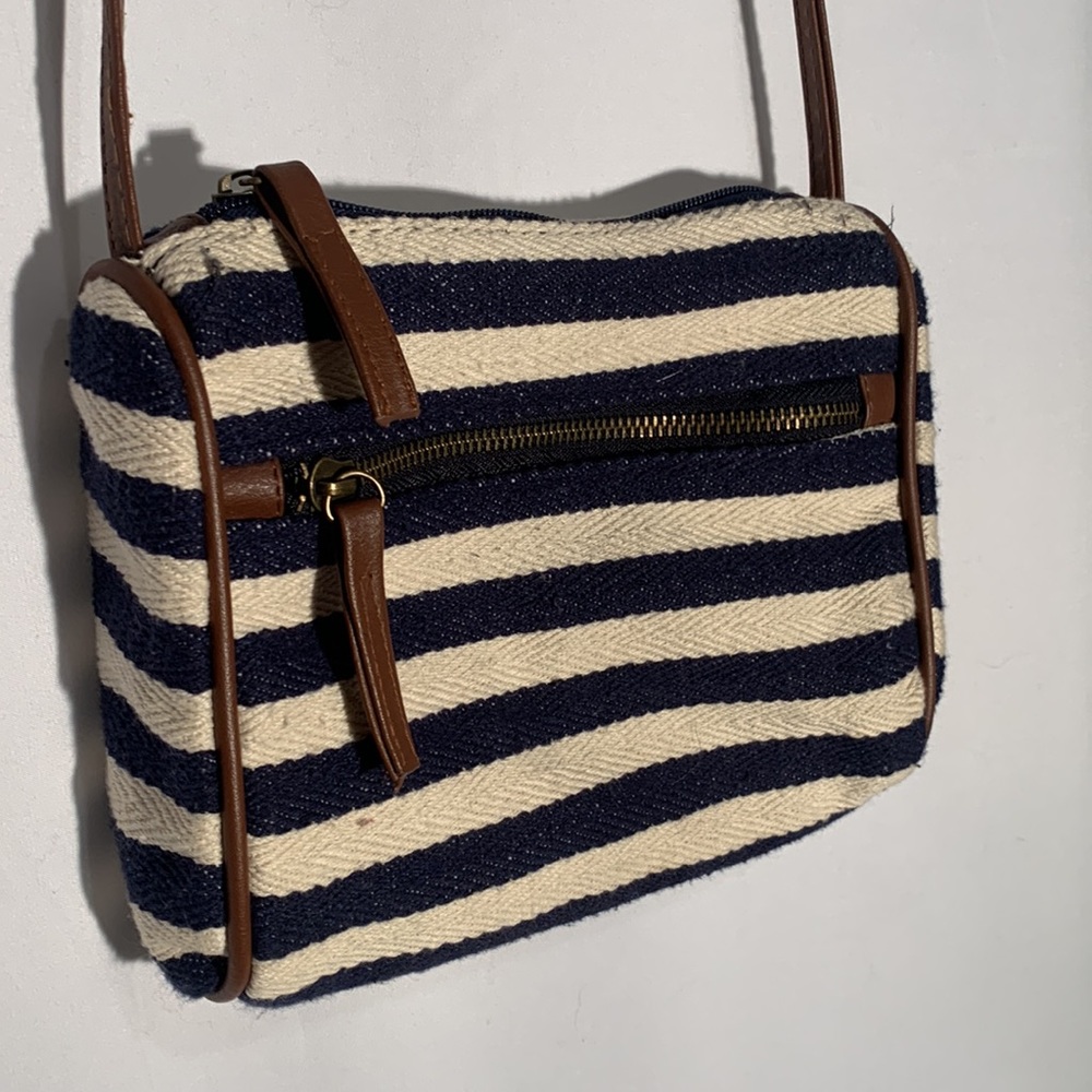 Small Ardene Crossbody Bag